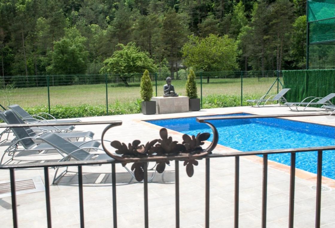 Maison d'hôtes Mas La Riera à Campdevánol Extérieur photo