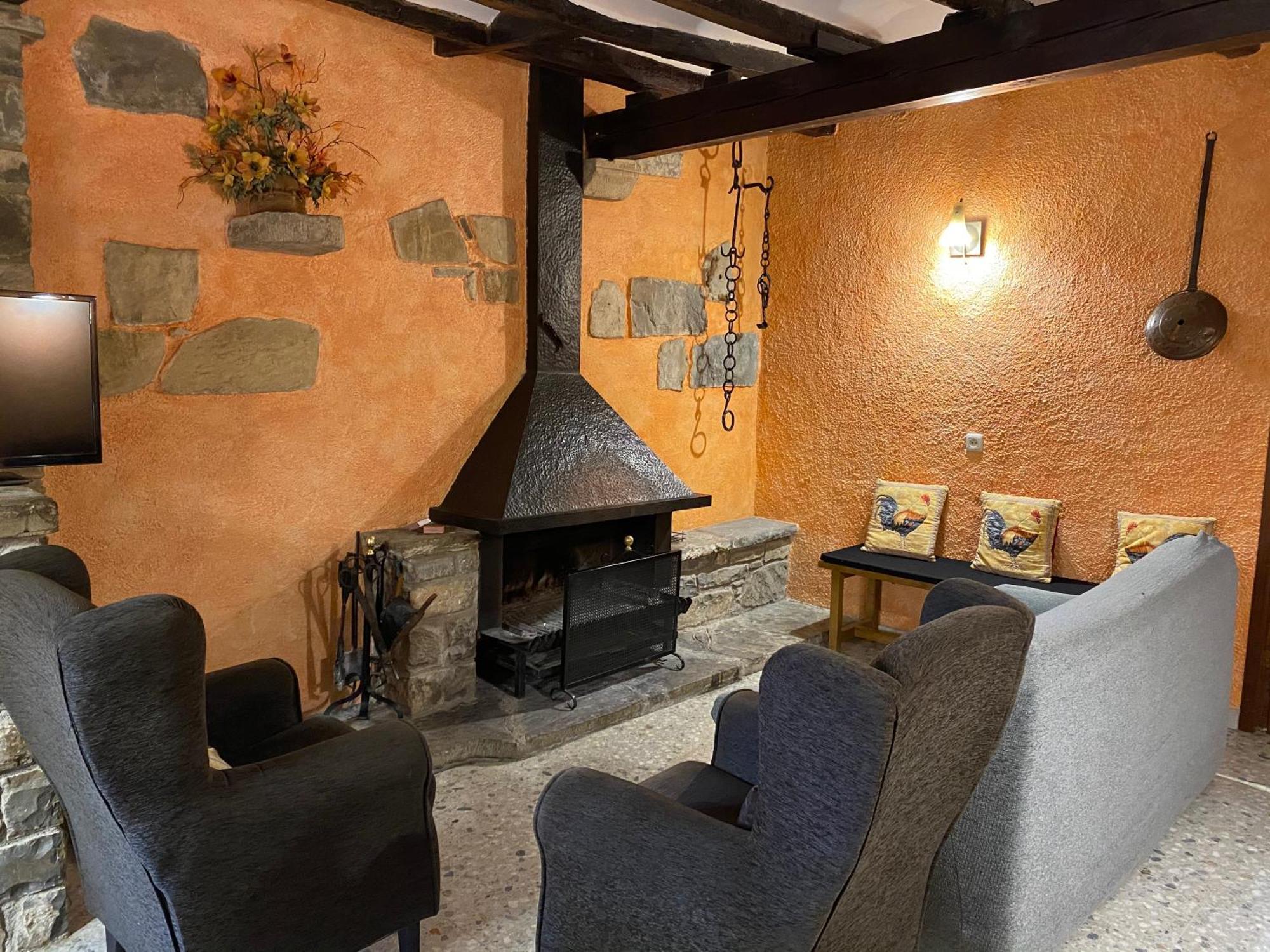 Maison d'hôtes Mas La Riera à Campdevánol Extérieur photo