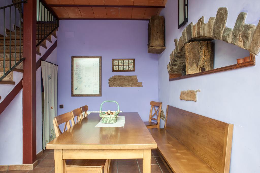 Maison d'hôtes Mas La Riera à Campdevánol Chambre photo